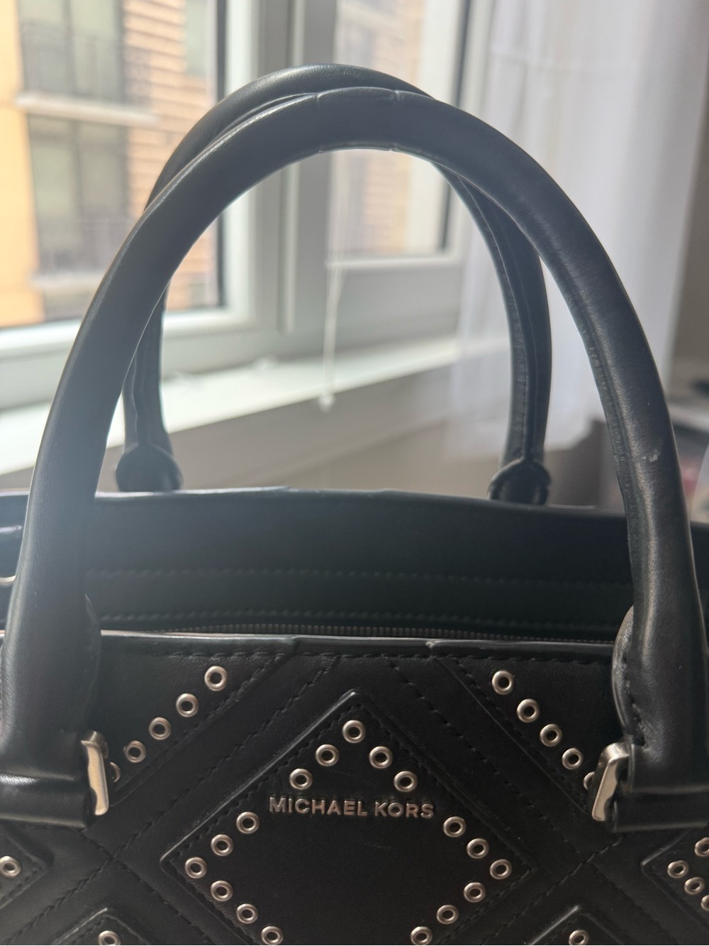 Micheal Kors Selma Large Black Leather Diamond Grommet Satchel Silver Hardware - Picture 11 of 15